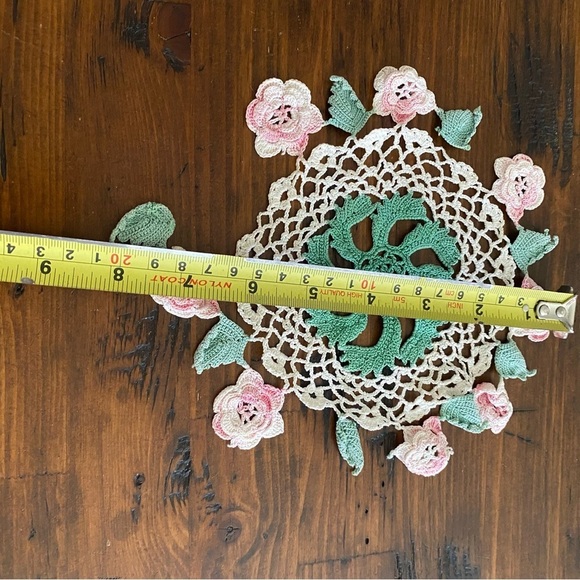 Vintage Lace Crochet Doily Pink Green Rosette Beige Doilie Cottagecore set of 3 - Picture 6 of 9